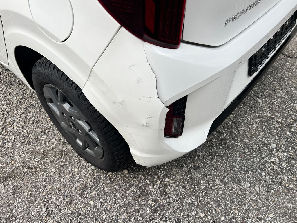 Kia Picanto 2024 г. Белый, пробег 11771 км