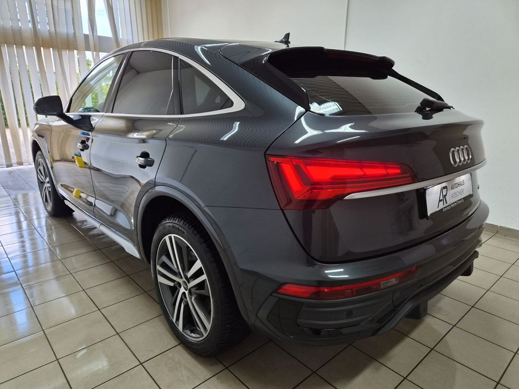 Audi Q5 2022 г. Серый, пробег 43550 км