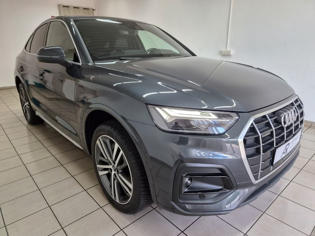 Audi Q5 2022 г. Серый, пробег 43550 км