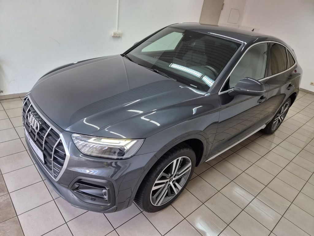 Audi Q5 2022 г. Серый, пробег 43550 км