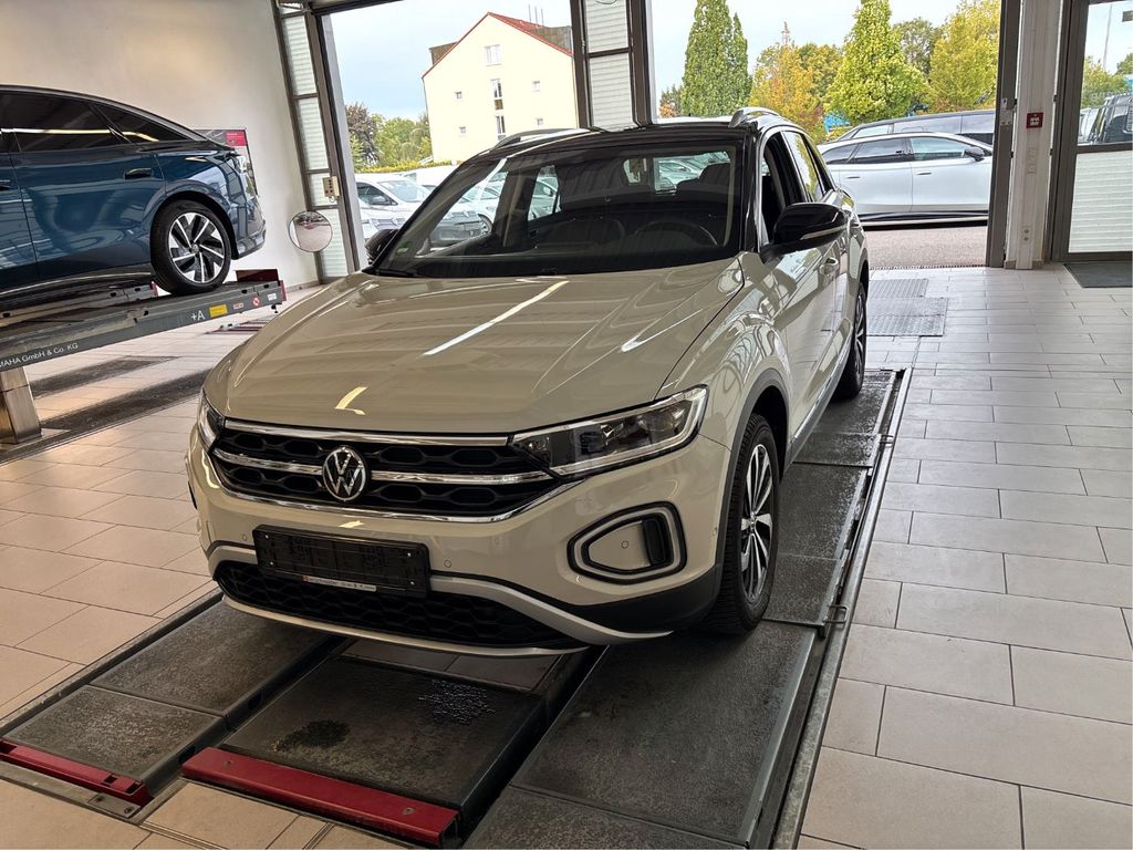 Volkswagen T-Roc 2022 г. Серый, пробег 35430 км