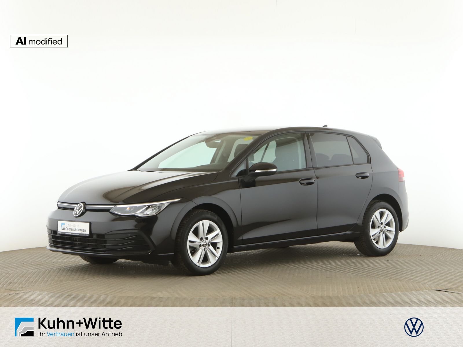 Volkswagen Golf 2022 г. Чёрный, пробег 44886 км