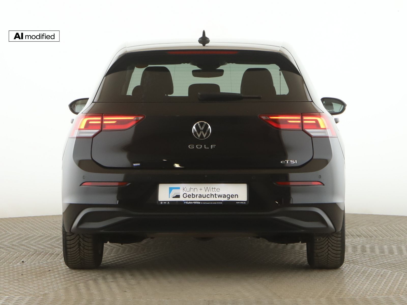 Volkswagen Golf 2022 г. Чёрный, пробег 44886 км
