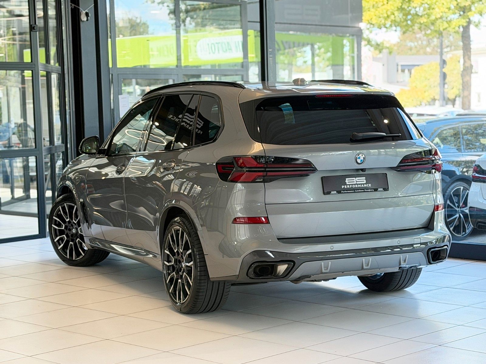 BMW X5 2025 г. Серый, пробег 56000 км