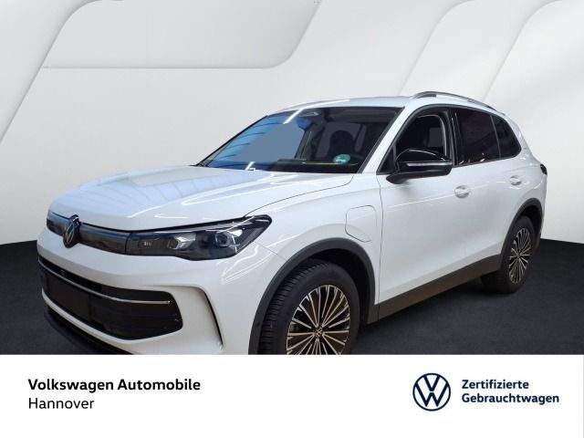 Volkswagen Tiguan 2026 г. Белый, пробег 22380 км