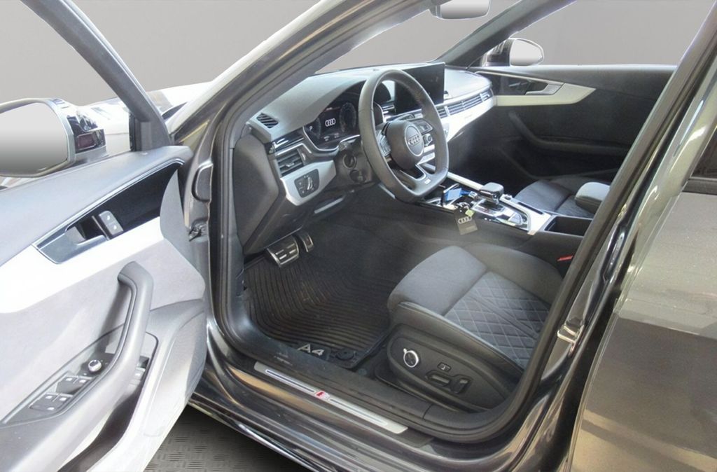 Audi A4 2024 г. Серый, пробег 44428 км