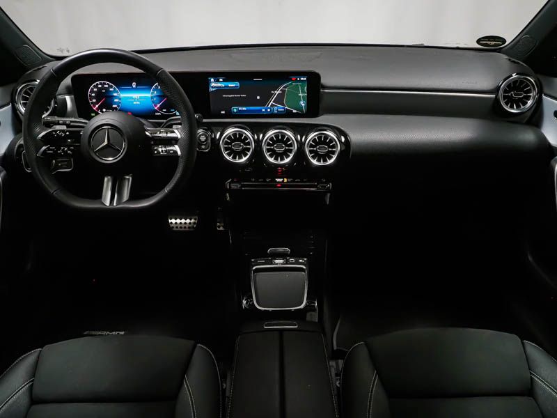 Mercedes-Benz A 200 2025 г. Серый, пробег 30779 км