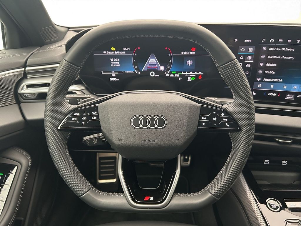 Audi A6 2026 г. Чёрный, пробег 28957 км