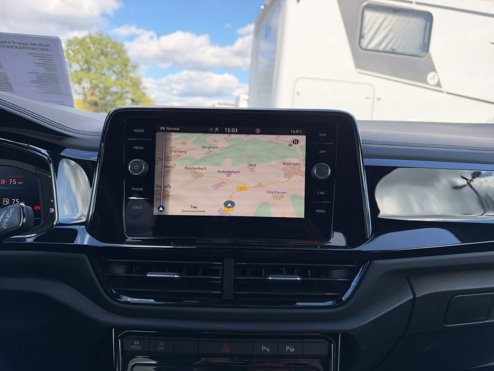 Volkswagen T-Roc 2023 г. Чёрный, пробег 59300 км
