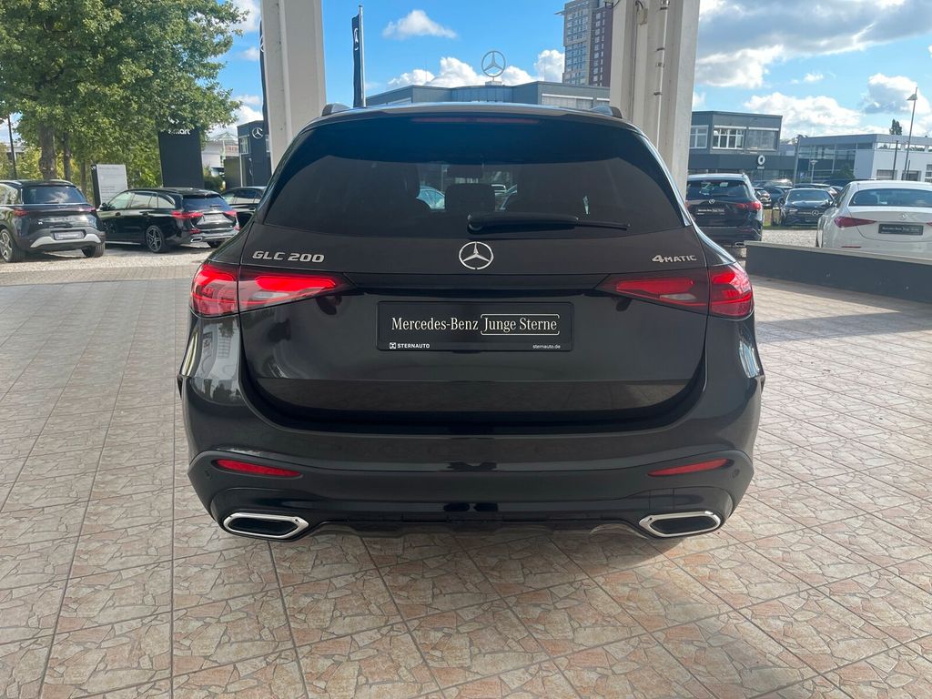 Mercedes-Benz GLC 200 2026 г. Серый, пробег 13494 км