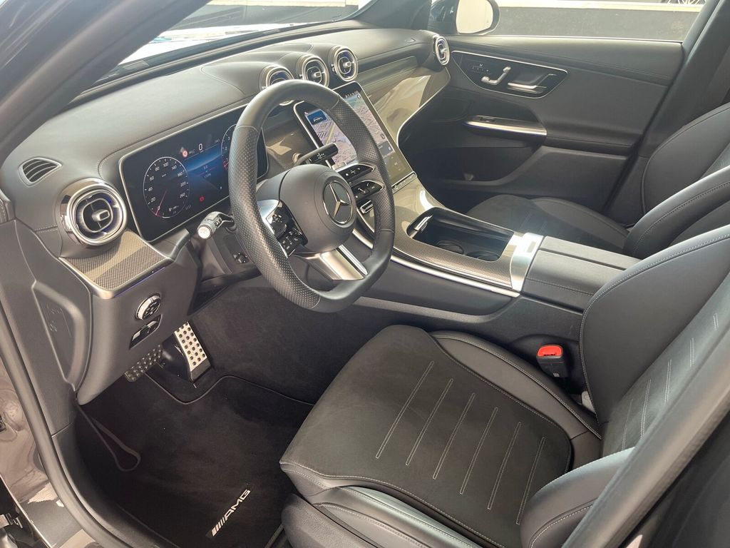 Mercedes-Benz GLC 200 2026 г. Серый, пробег 13494 км