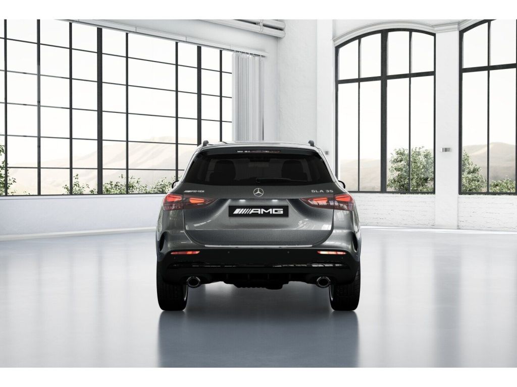 Mercedes-Benz GLA 35 AMG 2025 г. Серый, пробег 3700 км