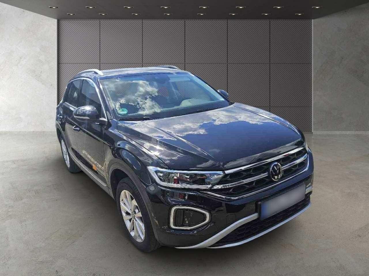 Volkswagen T-Roc 2023 г. Чёрный, пробег 47300 км