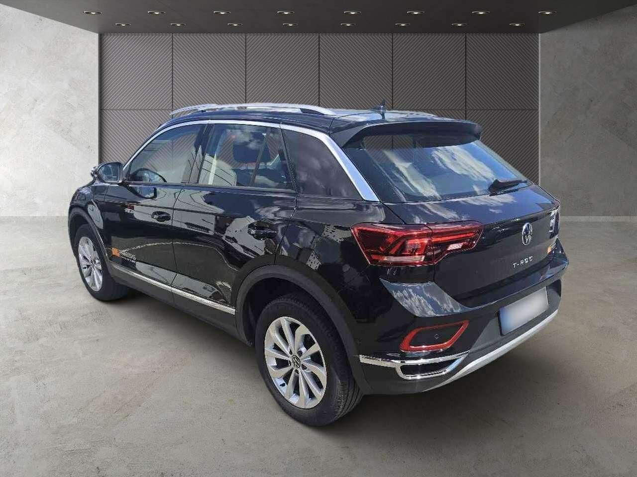 Volkswagen T-Roc 2023 г. Чёрный, пробег 47300 км