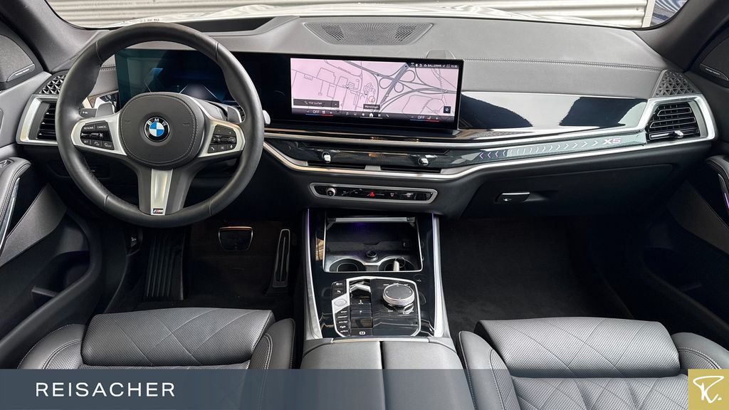 BMW X5 2025 г. Белый, пробег 21447 км