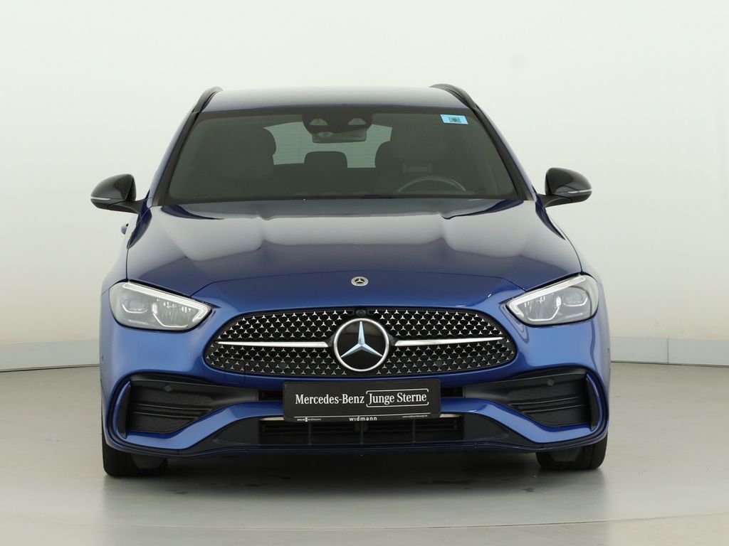 Mercedes-Benz C 300 2023 г. Синий, пробег 43252 км