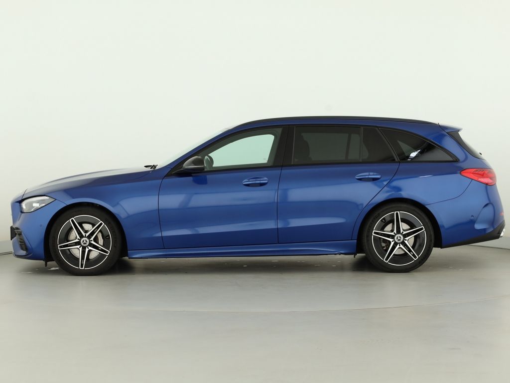 Mercedes-Benz C 300 2023 г. Синий, пробег 43252 км