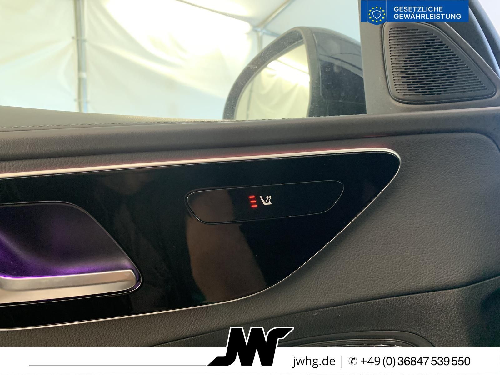 Mercedes-Benz C 200 2022 г. Синий, пробег 45077 км
