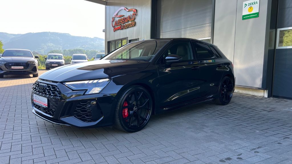 Audi RS3 2022 г. Чёрный, пробег 56000 км