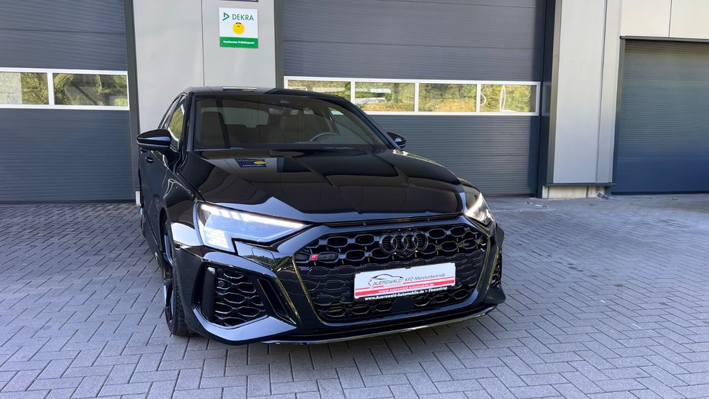 Audi RS3 2022 г. Чёрный, пробег 56000 км