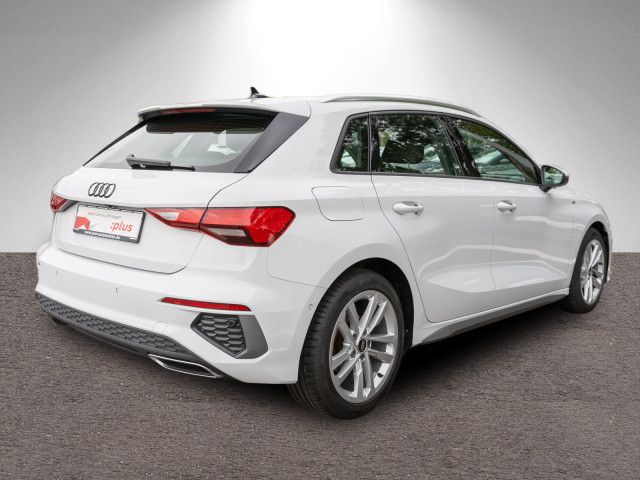 Audi A3 2023 г. Белый, пробег 49200 км