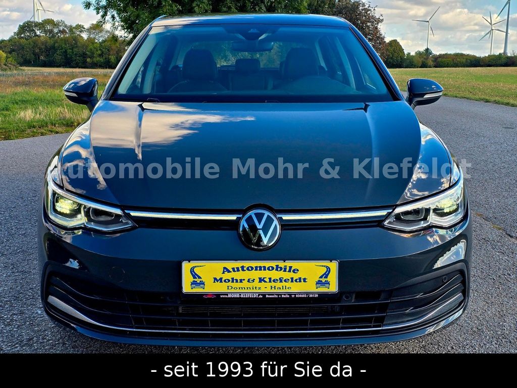 Volkswagen Golf 2024 г. Серый, пробег 58000 км