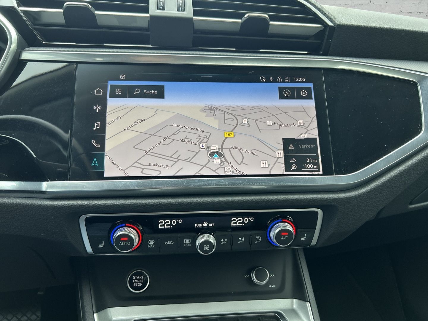 Audi Q3 2023 г. Серый, пробег 38104 км