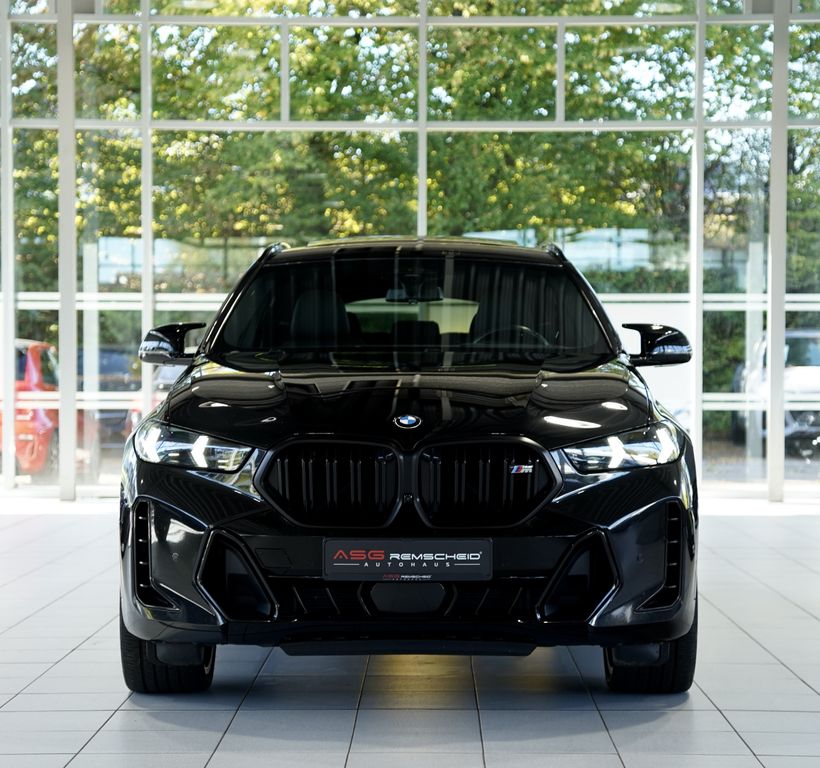 BMW X6 M60 2023 г. Чёрный, пробег 60000 км