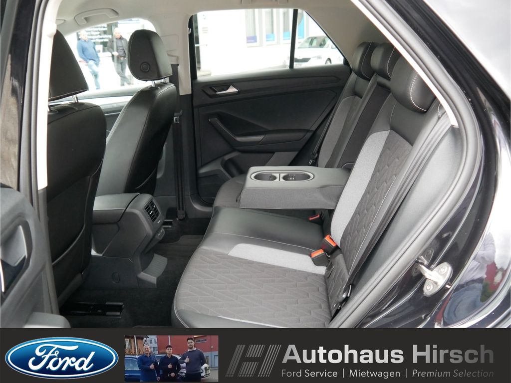 Volkswagen T-Roc 2025 г. Чёрный, пробег 41961 км