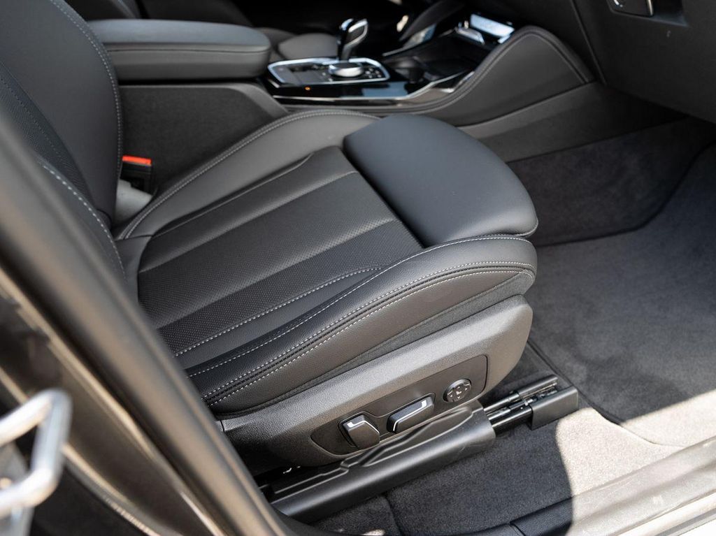 BMW X4 2025 г. Серый, пробег 18490 км