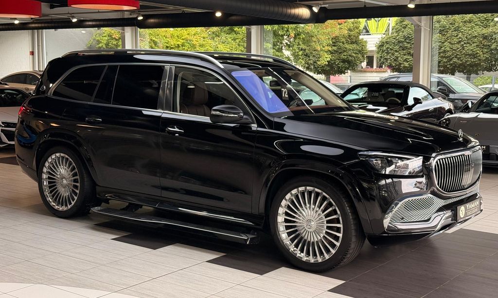 Mercedes-Benz GLS 600 2023 г. Чёрный, пробег 39000 км