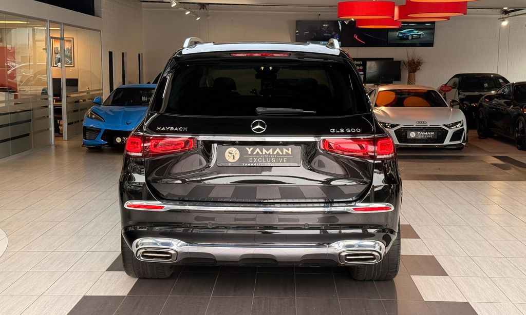 Mercedes-Benz GLS 600 2023 г. Чёрный, пробег 39000 км