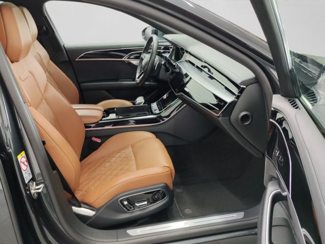 Audi A8 2022 г. Серый, пробег 58170 км
