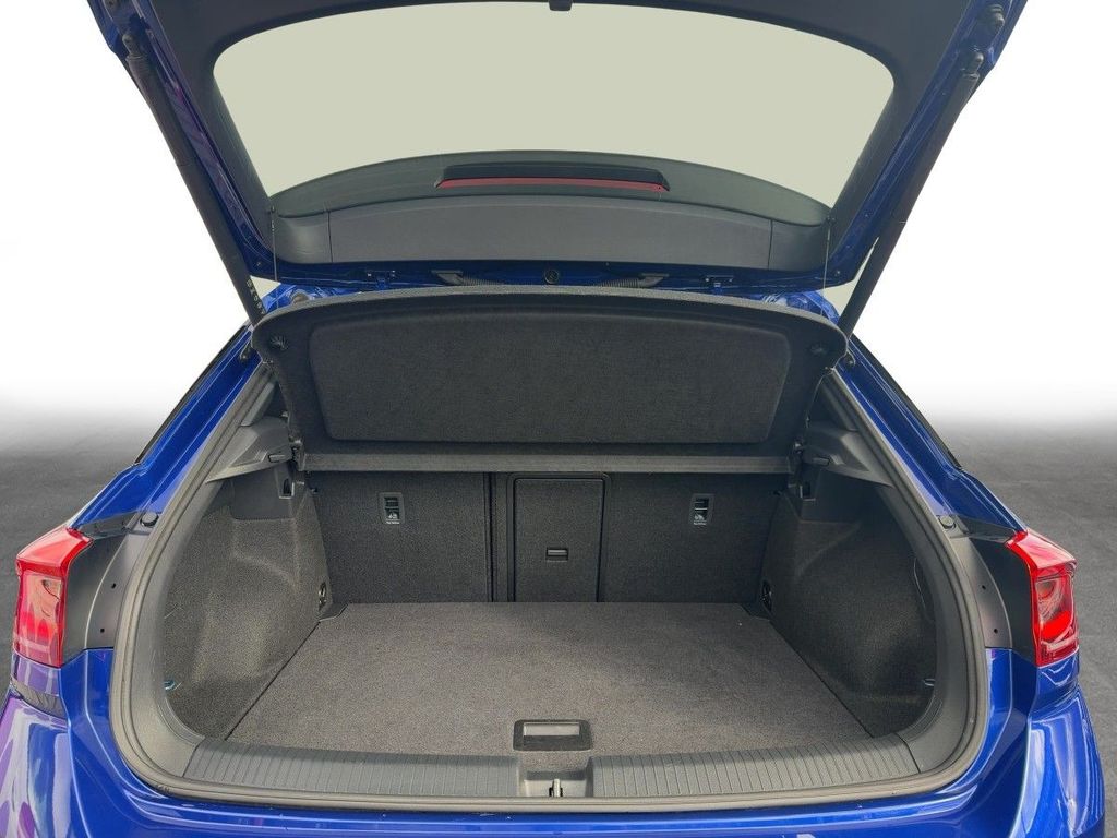 Volkswagen T-Roc 2024 г. Синий, пробег 39350 км