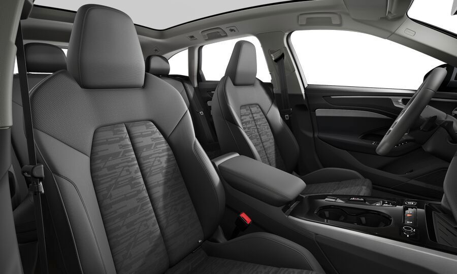 Audi A6 2026 г. Серебристый, пробег 19000 км
