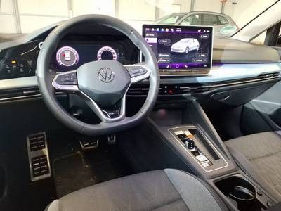 Volkswagen Golf 2025 г. Синий, пробег 11700 км