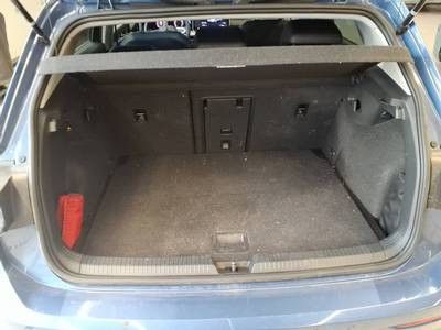 Volkswagen Golf 2025 г. Синий, пробег 11700 км