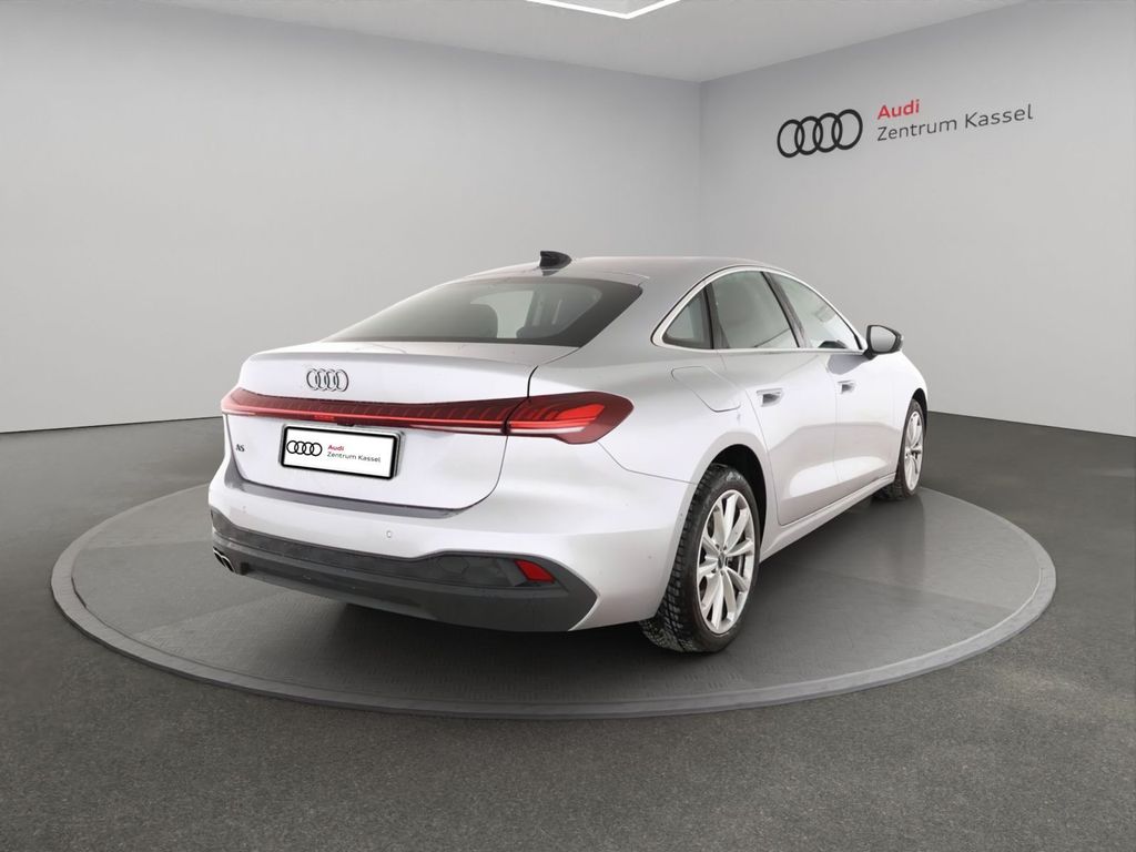 Audi A5 2026 г. Серебристый, пробег 27689 км