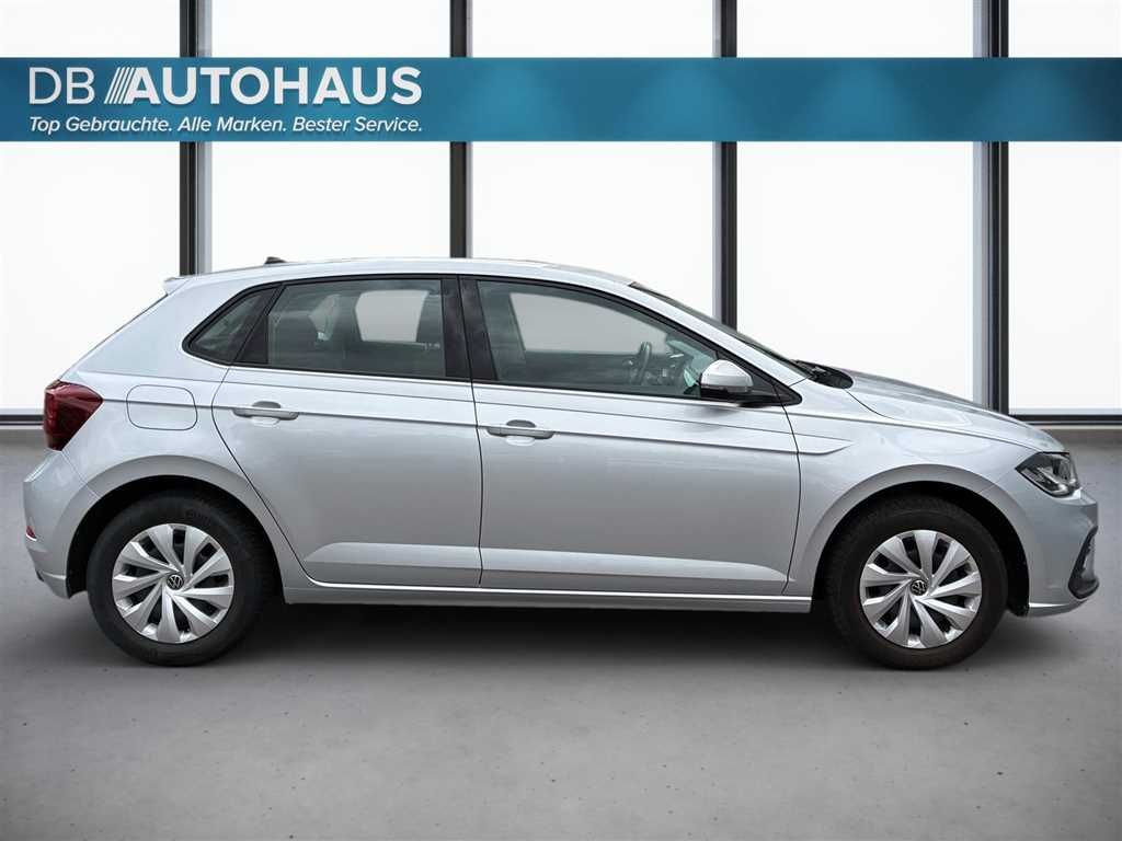 Volkswagen Polo 2023 г. Серебристый, пробег 18416 км