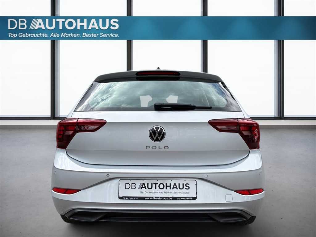 Volkswagen Polo 2023 г. Серебристый, пробег 18416 км