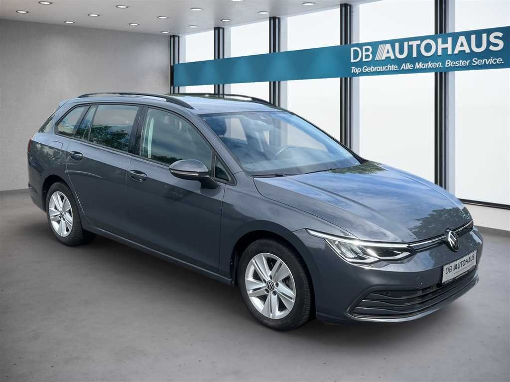 Volkswagen Golf 2024 г. Серый, пробег 27933 км