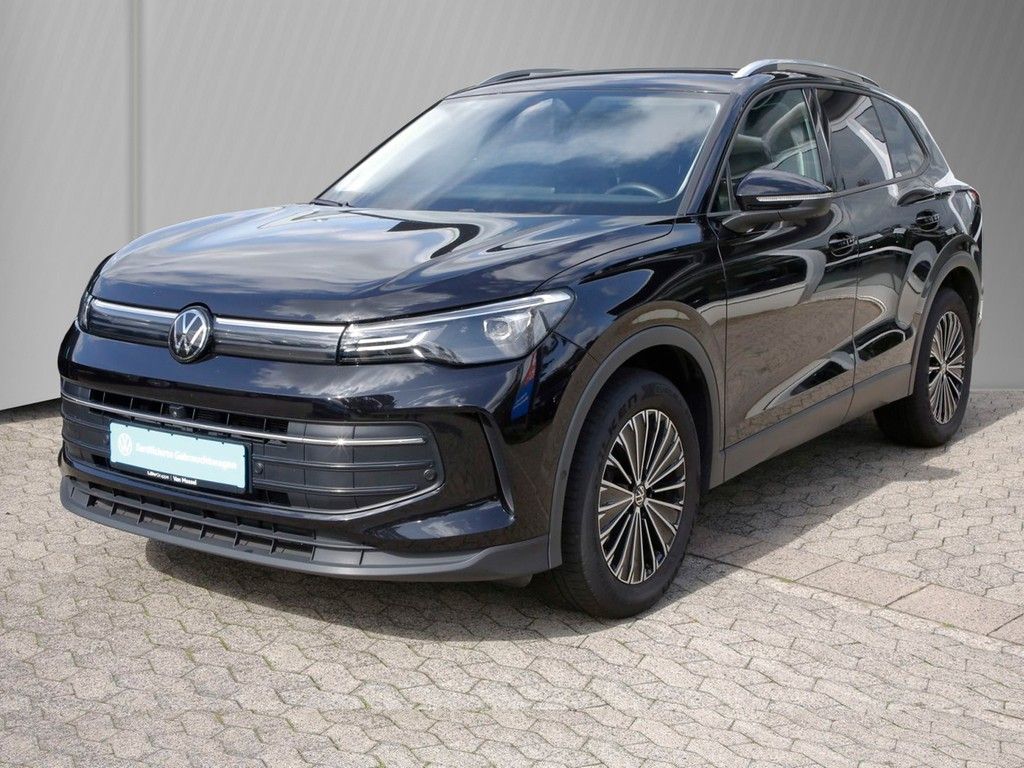 Volkswagen Tiguan 2024 г. Чёрный, пробег 48260 км