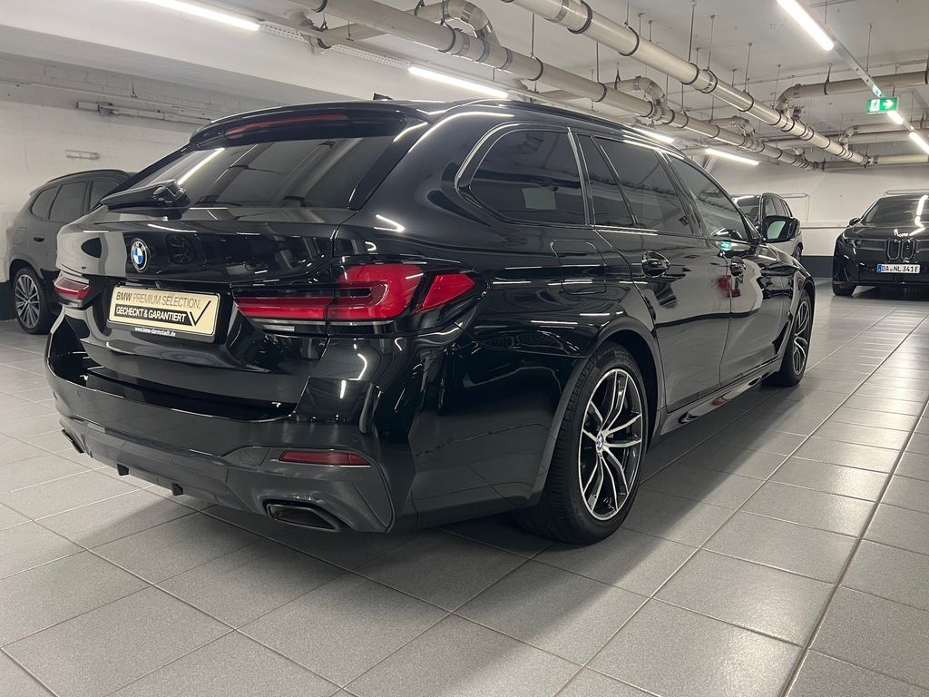 BMW 520 2023 г. Чёрный, пробег 23135 км