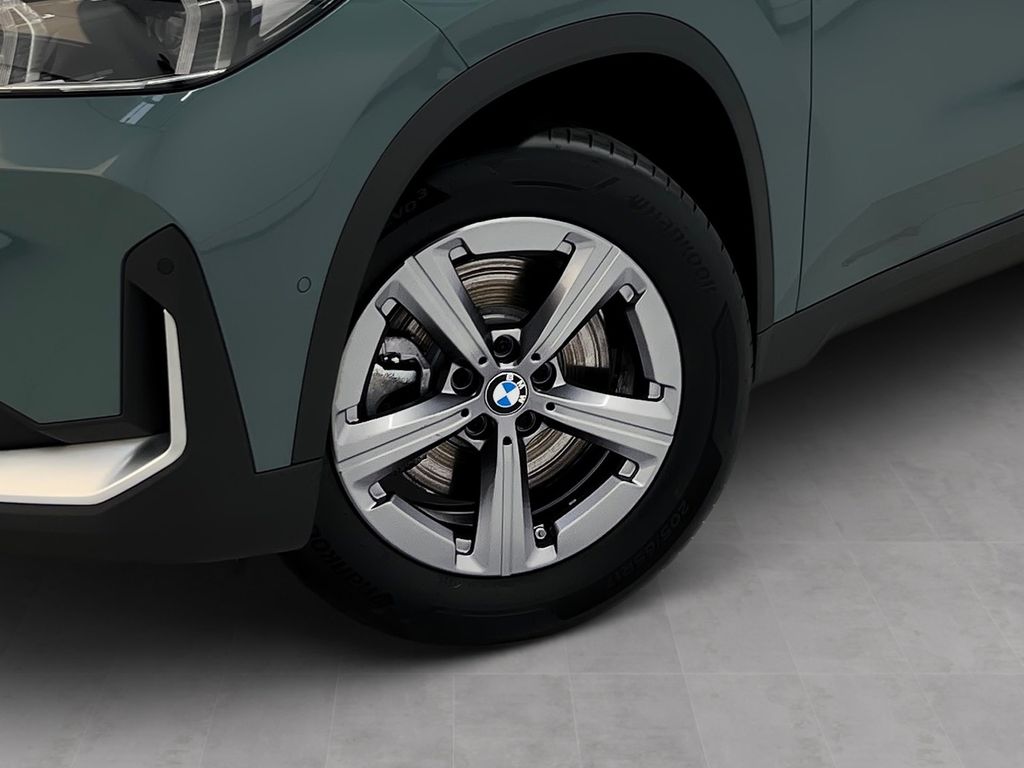 BMW X1 2025 г. Зелёный, пробег 14191 км
