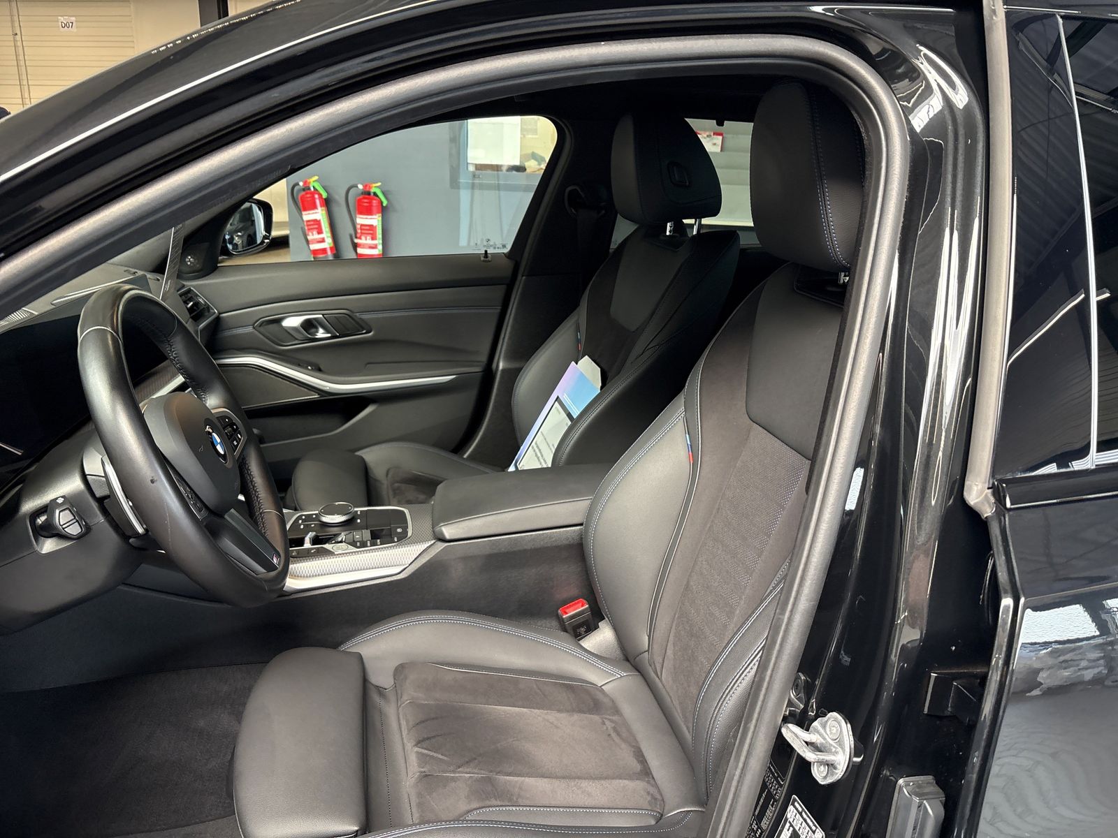 BMW M340I 2023 г. Чёрный, пробег 41758 км