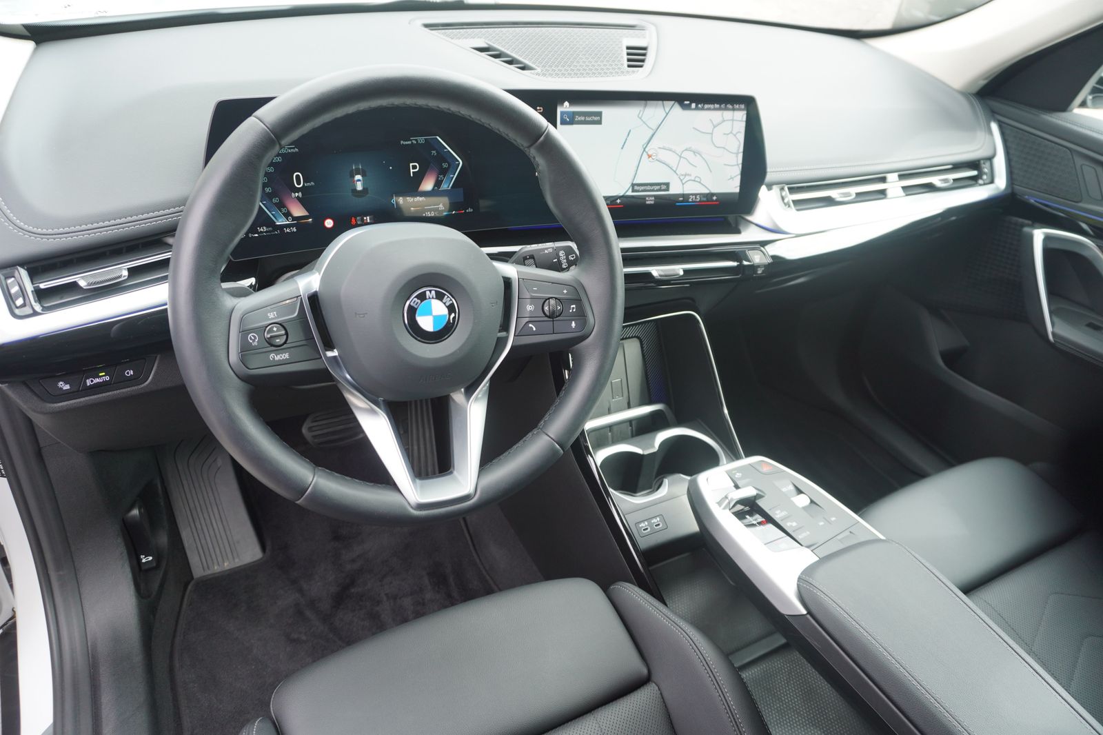 BMW X1 2022 г. Белый, пробег 39900 км