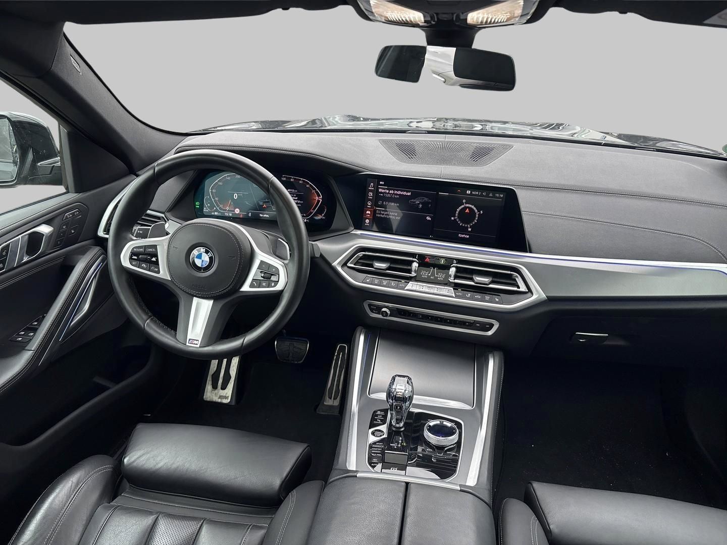 BMW X6 2022 г. Чёрный, пробег 45112 км