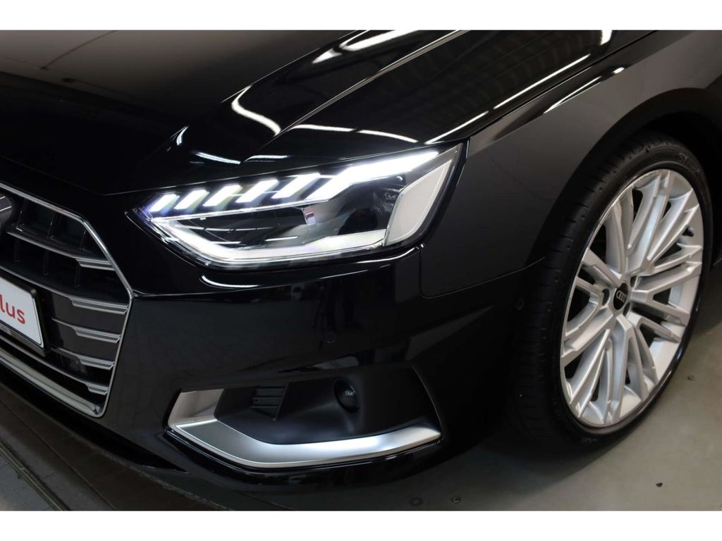 Audi A4 2023 г. Чёрный, пробег 32188 км