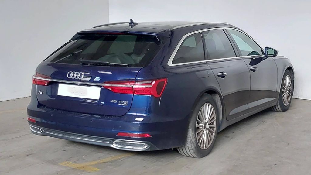 Audi A6 2023 г. Синий, пробег 42600 км