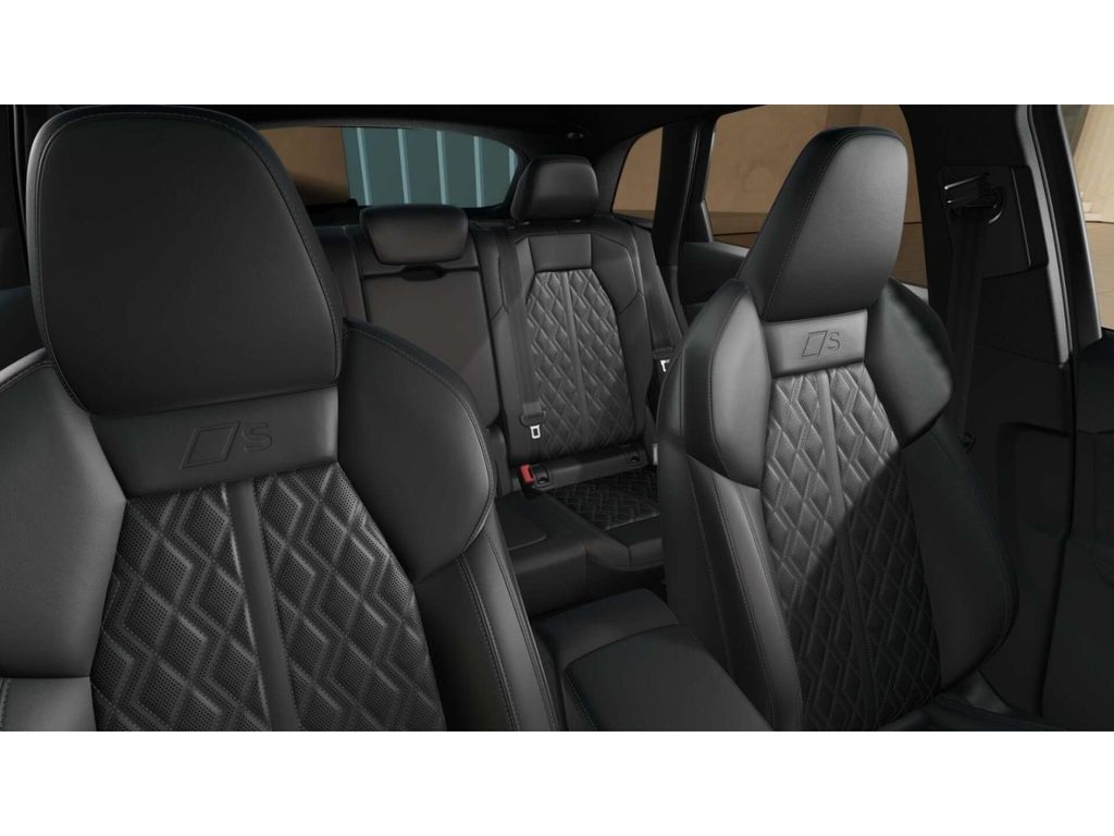 Audi SQ5 2026 г. Серый, пробег 8027 км